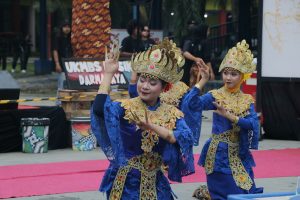 Read more about the article Festival Akbar UKMBS Musik IIB Darmajaya, Kenalkan Budaya Nusantara