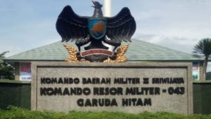 Read more about the article Danrem 043/ Gatam Kutuk  Keras Pernyataan Efendi Simbolon