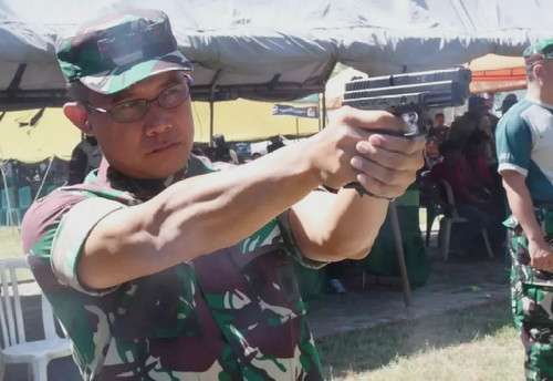 You are currently viewing Danrem 081/DSJ Ikuti Lomba Menembak Sinergitas HUT ke-77 TNI di Nganjuk