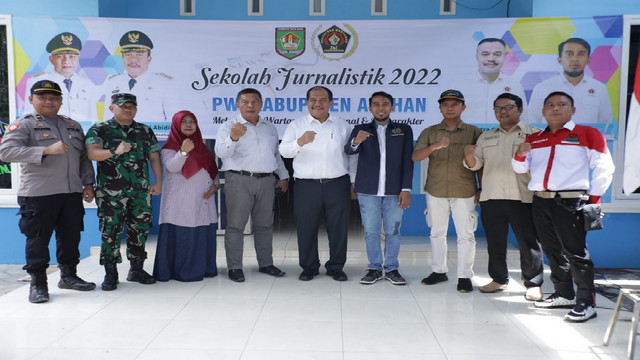 Read more about the article Wakil Bupati Asahan Buka Sekolah Jurnalistik  PWI