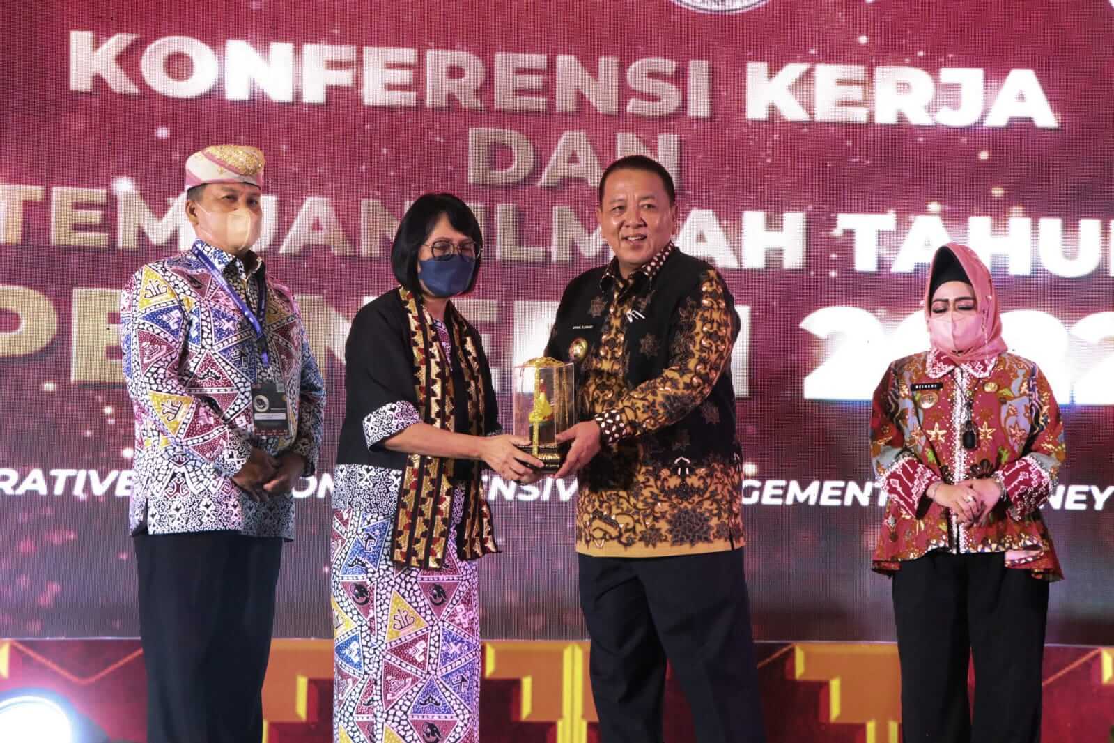 You are currently viewing Gubernur Arinal Djunaidi Membuka Konferensi Kerja dan Pertemuan Ilmiah Tahunan Perhimpunan Nefrologi Indonesia Tahun 2022