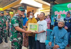 Read more about the article Hari Juang TNI AD ke-77 dan HUT Kodam V/Brawijaya, Kodim 0801/Pacitan Gelar Baksos