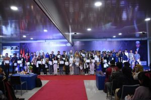 Read more about the article Buka Pesta Minat Bakat dan Darmajaya Expo 2023, 16 Mahasiswa Kampus The Best IIB Darmajaya ini Raih Penghargaan dari Rektor
