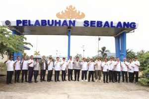 Read more about the article Pemprov Lampung Terima Penyerahan Pelabuhan Pengumpan Regional Sebalang dari Kementerian Perhubungan