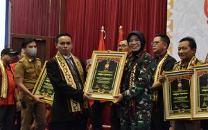 Read more about the article Korem 043/Garuda Hitam Terima Penghargaan PWDPI Award  2023