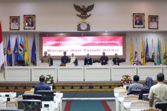 Read more about the article Jawaban Gubernur atas Pemandangan Umun Fraksi dalam Sidang Paripurna DPRD Lampung