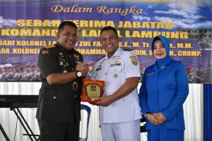 Read more about the article Danrem 043/Gatam Hadiri Sertijab Danlanal Lampung