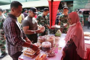 Read more about the article Sambut Idul Fitri 1444 H, Kodim Tulungagung Gelar Bazar Ramadhan