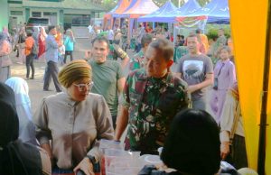 Read more about the article Adakan Bazar Murah, Dandim Madiun : Semoga Bisa Membantu Masyarakat