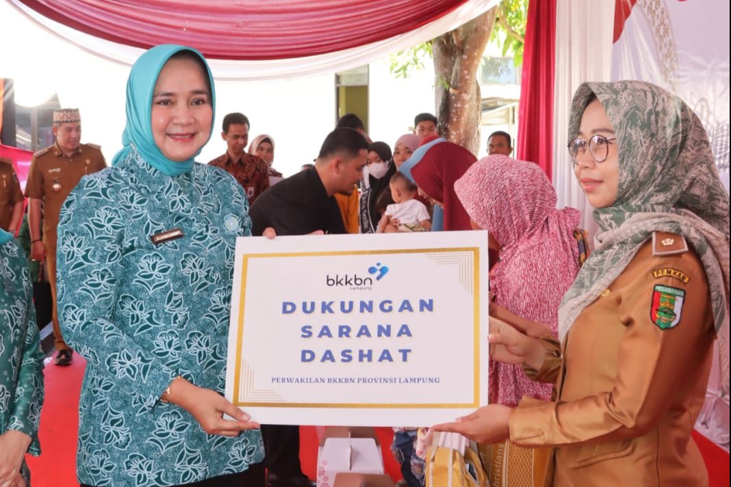 You are currently viewing Riana Sari Arinal Buka Kegiatan Baksos Kolaborasi Percepatan Penurunan Stunting