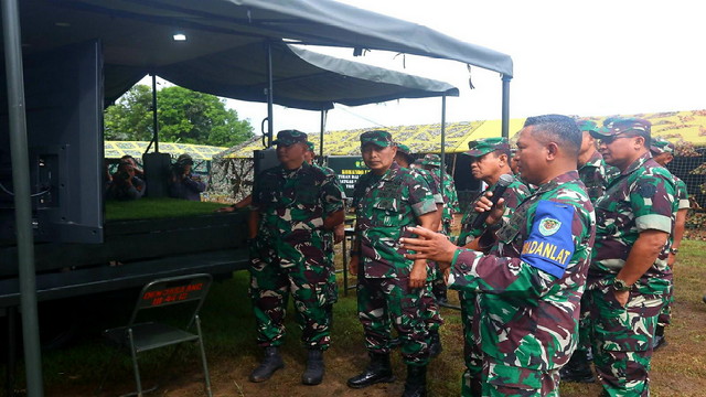You are currently viewing Kasad Tinjau Pembangunan Rumdis Prajurit Divif 3 Kostrad