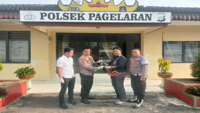 You are currently viewing Polisi Apresiasi Kesadaran  Masyarakat Serahkan Senpi Ilegal