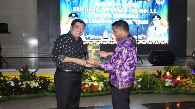 Read more about the article Danrem 043/Gatam Ucapkan Terima Kasih Kepada Bupati dan Forkopimda  Lamteng