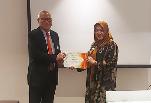 You are currently viewing Dosen Kampus The Best ini Raih Best Paper dalam Conference Internasional di Dubai