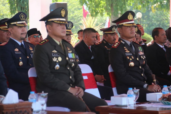 You are currently viewing Dandim Madiun Hadiri Upacara Peringatan HUT Polri ke 77