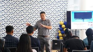 Read more about the article Prodi Manajemen IIB Darmajaya Hadirkan Praktisi Mengajar di Kelas