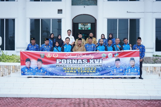 You are currently viewing Sekda Kabupaten Asahan Lepas 6 Orang Atlet DPK KORPRI Asahan