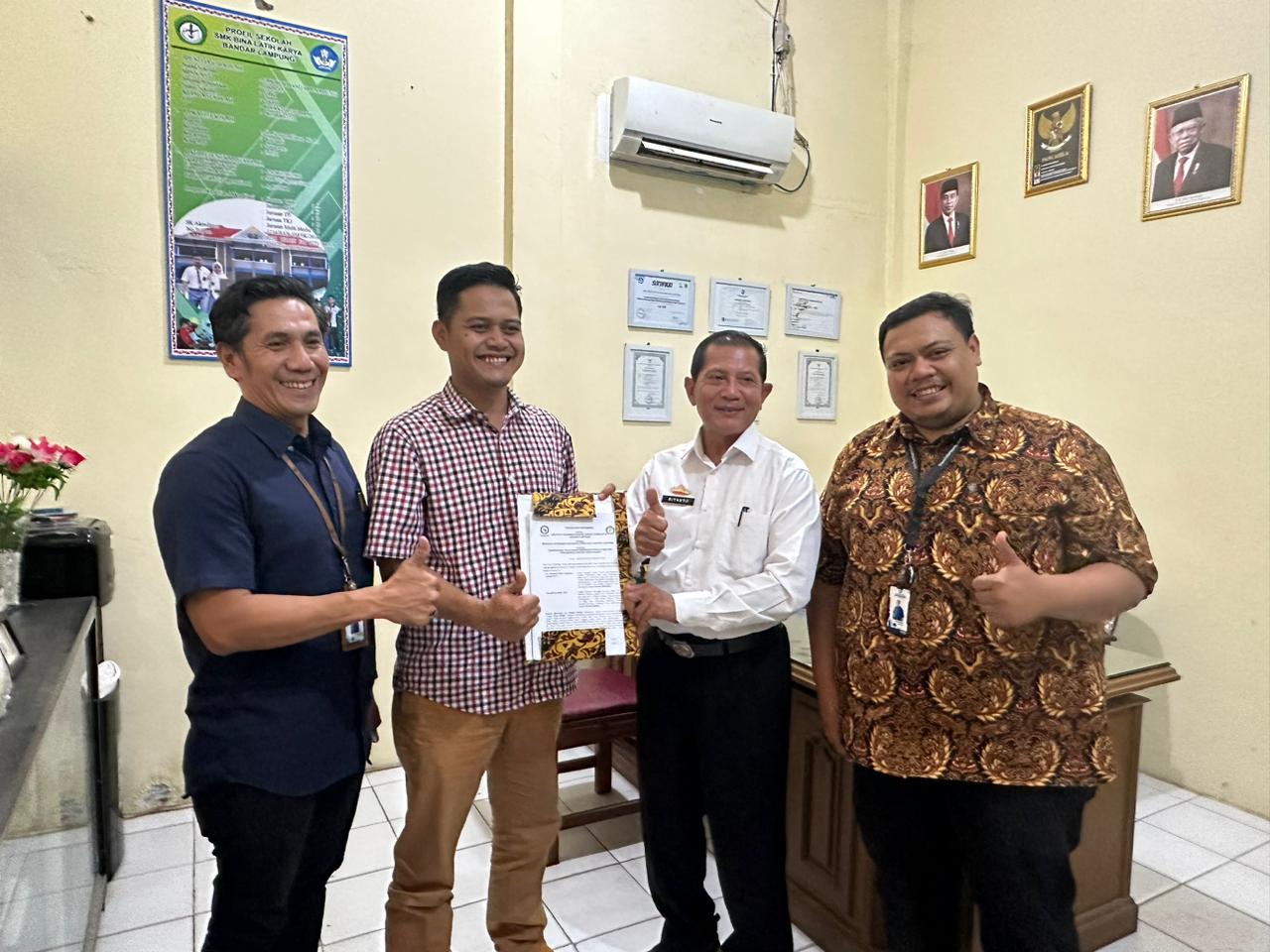 You are currently viewing Jalin Kerjasama Tri Darma Perguruan Tinggi, IIB Darmajaya Kunjungi SMK BLK Bandarlampung