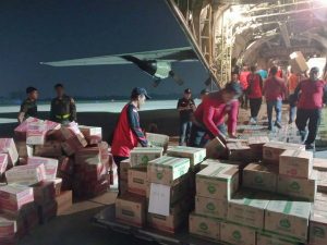 Read more about the article Panglima TNI Kirim Bantuan Kemanusiaan  ke Puncak – Papua Tengah