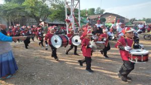 Read more about the article Meriahkan HUT ke-78 RI, Desa Kalanglundo Sukses Gelar Karnaval