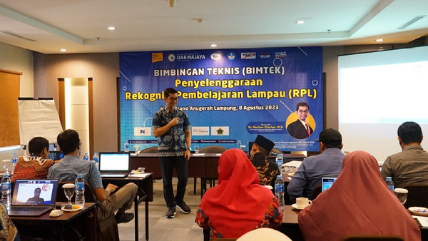 You are currently viewing Buka Jalur RPL, Kampus The Best IIB Darmajaya Gelar Bimbingan Teknis