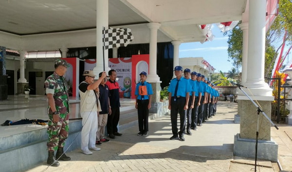 Read more about the article Babinsa Koramil 0801/11 Donorojo Hadiri Lomba Gerak Jalan dan PBB
