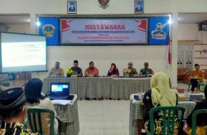 Read more about the article Babinsa Tiron Hadiri Musrenbang Desa Dalam Rangka Penyusunan RKPDES