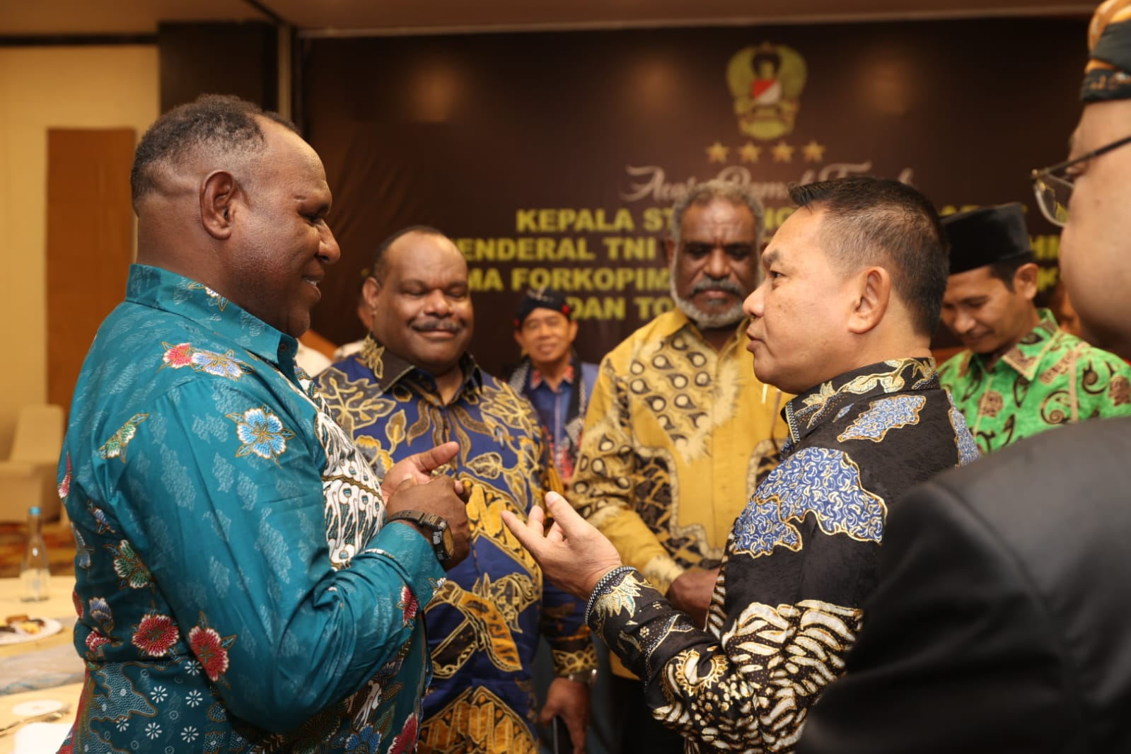 Read more about the article Temu Forkopimda Papua, Kasad Janji Untuk Terus Bantu Masyarakat