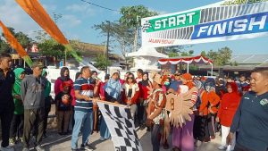 Read more about the article Koramil 0801/Pacitan Lakukan Pengamanan Jalan Sehat Peringati HUT Kemerdekaan RI Ke-78
