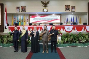 Read more about the article Wagub Chusnunia Sampaikan Rancangan KUA-PPAS TA 2024 Dalam Rapat Paripurna DPRD Lampung