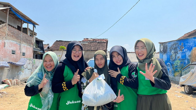 Read more about the article KAHMI & FORHATI Lampung Gelar Baksos