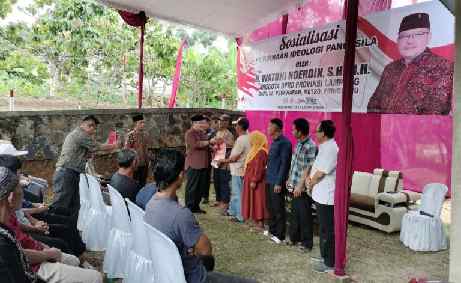 Read more about the article Watoni Noerdin Sosialisasi Pembinaan Ideologi Pancasila