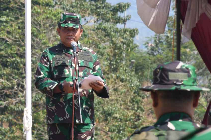 Read more about the article Kapoksahli Pangdam V/Brawijaya Tutup TMMD ke-118 Kodim 0804/Magetan