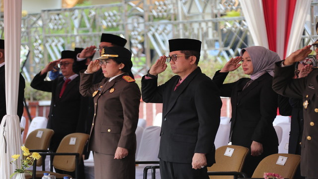 Read more about the article Pemprov Lampung Gelar Upacara Peringatan Hari Pahlawan ke-78