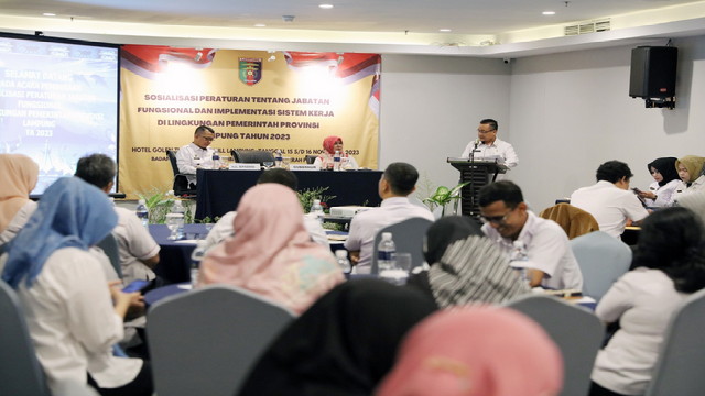 You are currently viewing Pemprov Lampung Sosialisasikan Budaya Kerja Baru di Era Digital