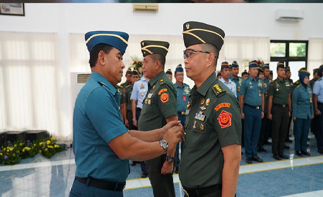 Read more about the article Asrenum Panglima TNI  Pimpin Sertijab Waasrenum