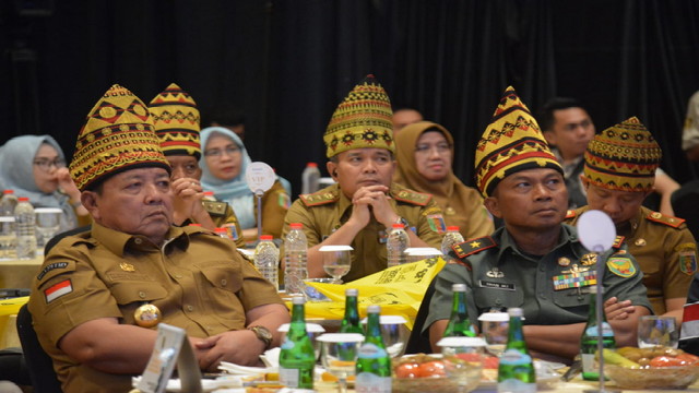 Read more about the article Hadiri Refleksi Akhir Tahun Danrem 043/Gatam Mengapresiasi  Kinerja  Gubernur Lampung