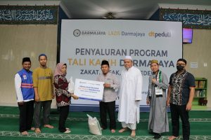 Read more about the article Lazis Darmajaya Salurkan 300 Paket Tali Kasih