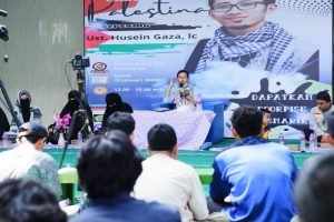 Read more about the article Ustaz Muhammad Husein Gaza “Edukasi Palestina” kepada Jamaah Masjid Baitul Ilmi Darmajaya