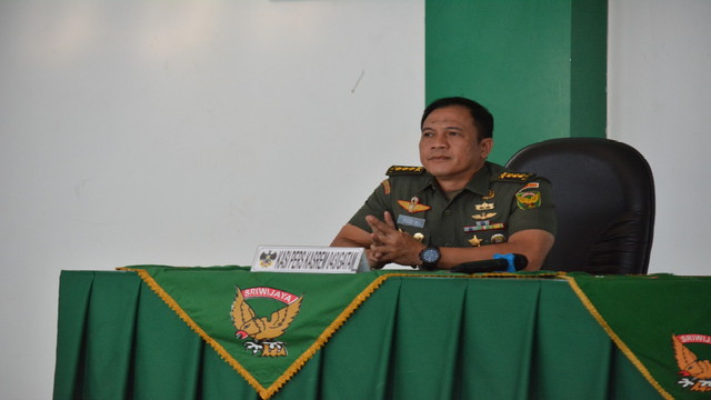 Read more about the article Danrem 043/Gatam Ajak Anggota Memahami dan Mengerti Tentang Kesehatan
