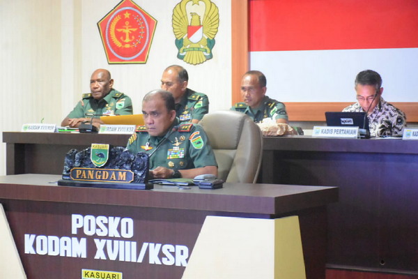 You are currently viewing Lewat Vicon, Kodam Kasuari Siap Wujudkan Ketahanan Pangan Nasional