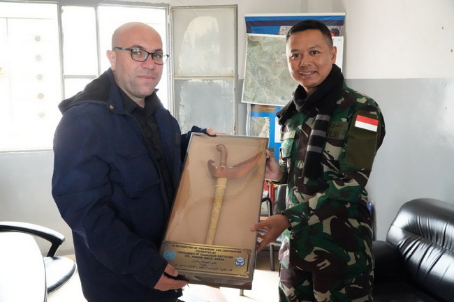 Read more about the article Keris Solo Tiba di Lebanon, Bentuk Penghormatan dan Pengenalan Budaya Indonesia di Adshit Al Qusayr Lebanon Selatan