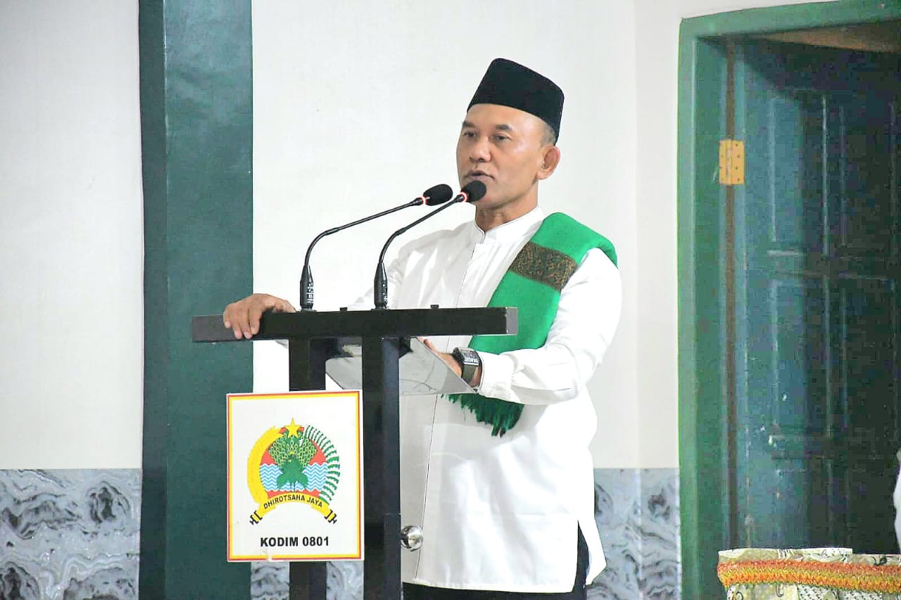You are currently viewing Safari Ramadan, Danrem 081/DSJ Ajak Prajuritnya Bersyukur dan Jangan Mengeluh