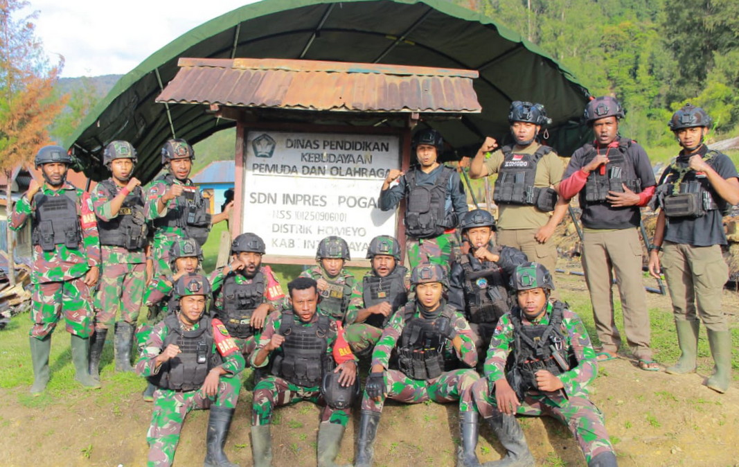 Read more about the article Satgaster 754 Habema Berikan Pelayanan Maksimal Untuk Masyarakat Intan Jaya