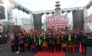 Read more about the article Walikota Bandar Lampung Resmikan Festival Seni Lintas Agama 2024