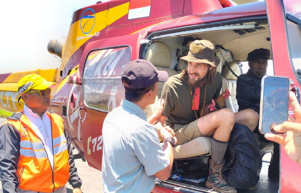 You are currently viewing Panglima TNI: Pembebasan Melalui Pendekatan Kemanusiaan