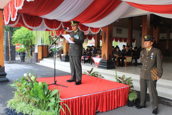 You are currently viewing Teladani Pahlawanmu, Cintai Negerimu: Semangat Hari Pahlawan 2024