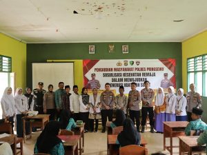 Read more about the article Kedokteran Kesehatan Polres Pringsewu Gelar Pengabdian Masyarakat di SMP IT Mambaul Hisan