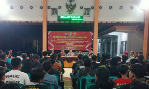 You are currently viewing Danramil Boyolangu Hadiri Silaturahmi Paguyuban Pencak Silat