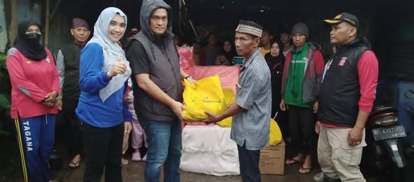 Read more about the article Pemprov Lampung Salurkan Bantuan Kepada Korban Banjir